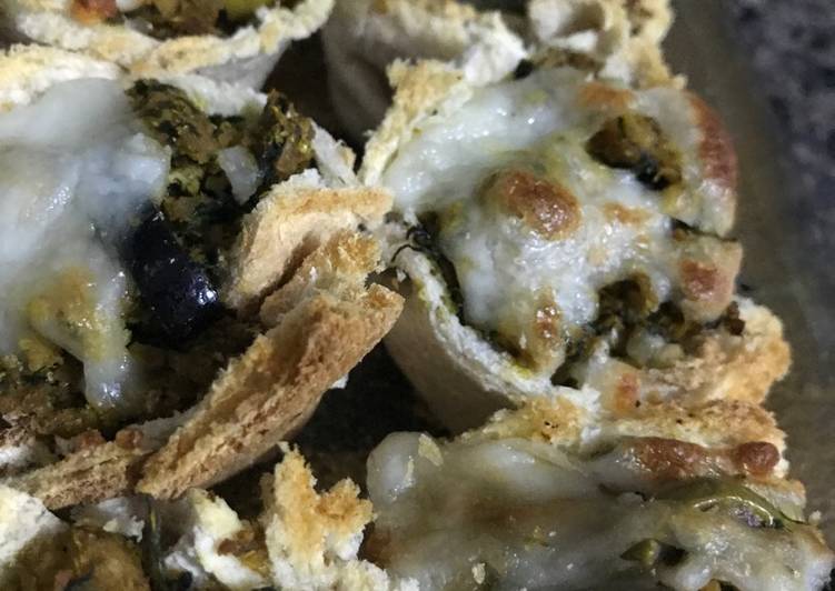 كب التوست بالدجاج