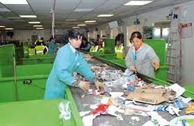 Oran - Centres d'enfouissement techniques de la wilaya: 119 tonnes de bouteilles en plastique collectées en 6 mois