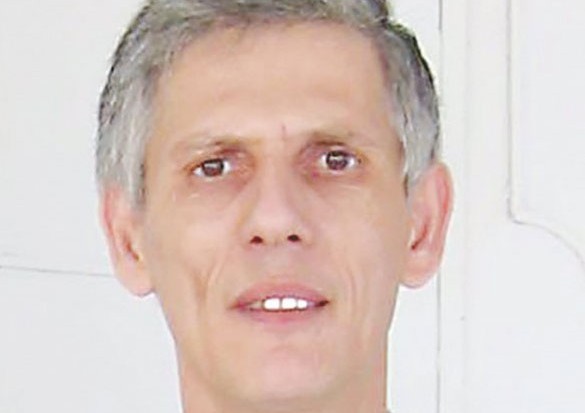 Algérie - FERHAT AÏT ALI, ANALYSTE FINANCIER “Le marché informel pèse 5 à 8 milliards de dollars”