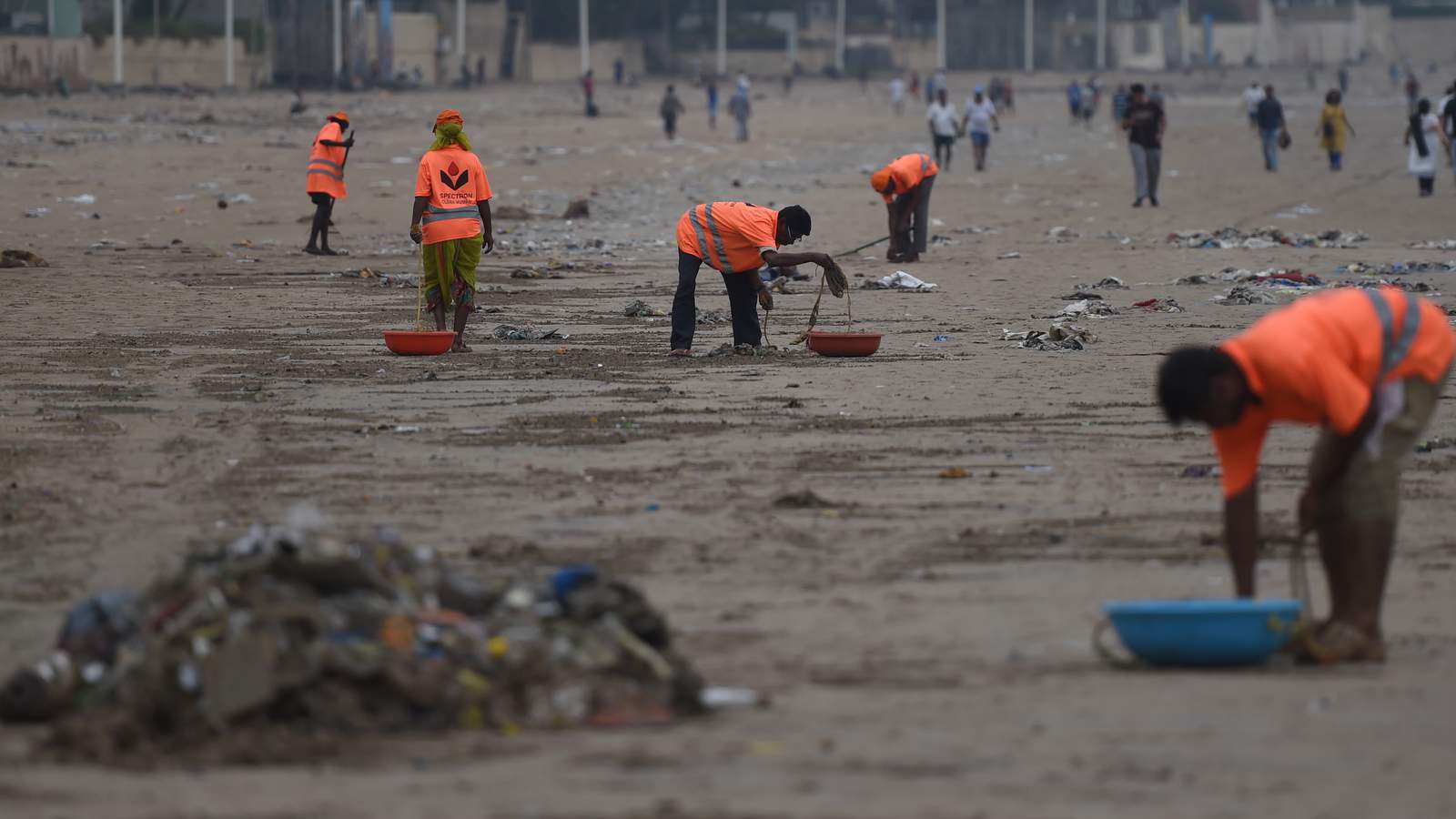 Planète - Plastique interdit à Bombay (Inde): McDo, Burger King et Starbucks verbalisés
