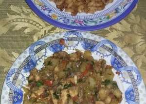 قطع فراخ بالبطاطس وفلفل ألوان