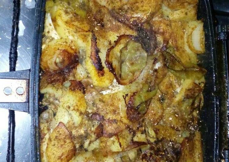 اجنحة دجاج وبطاطا بلجريل الغاز