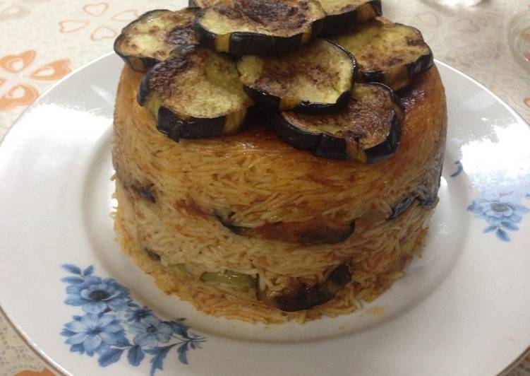 مقلوبه الباذنجان بالدجاج