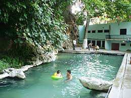 Constantine - Accès gratuit aux piscines jusqu'à la fin de la saison estivale