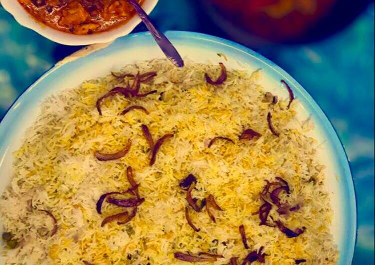 دجاج الماسالا بالزبدة و رز برياني بالخضار