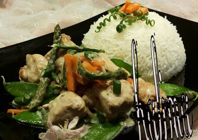 دجاج بحليب جوز الهند