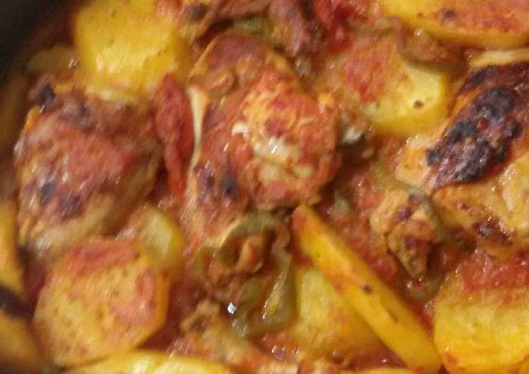 صينية بطاطس بالفراخ