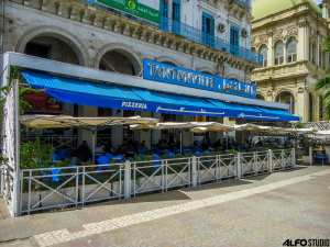 La mémoire au fond d'un verre  VIREES DANS LES CELÈBRES CAFES D'ALGER