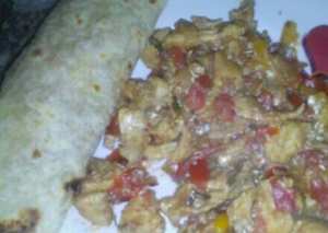 شاورما فراخ مع عيش صاج