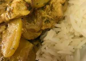 صدور دجاج بالبهار العماني