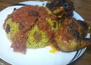 فراخ مشويه بصوص الطماطم الحار😍