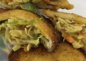 سندويش دجاج بالتوست