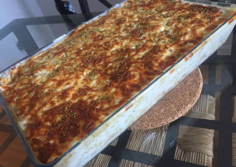 غراتان الدجاج بالبشاميل