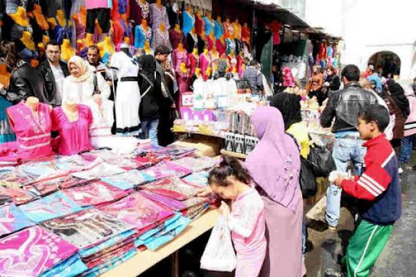 أكثر من 1500 تاجر فوضوي و 3000 سجل تجاري دون صفة في تلمسان