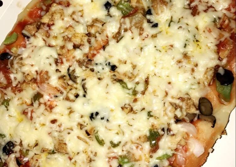 بيتزا بصدور الدجاج