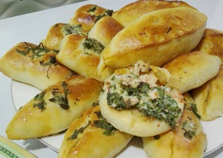 فطائر الدجاج