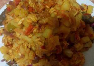 بطاطس بالدجاج والسجق