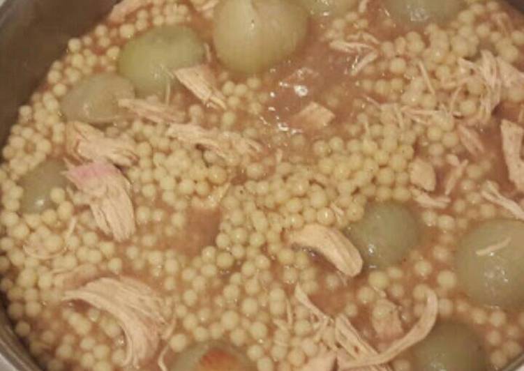 مغربيه مع جاج وبصل