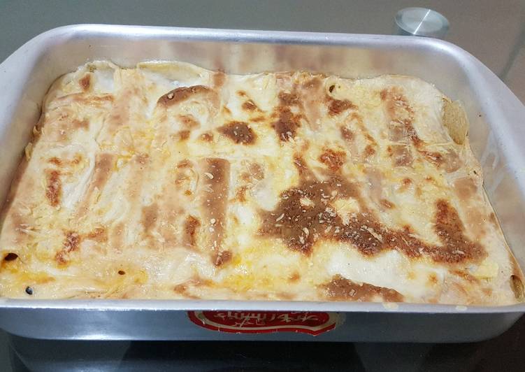 كريب بالدجاج والبشاميل 🍗