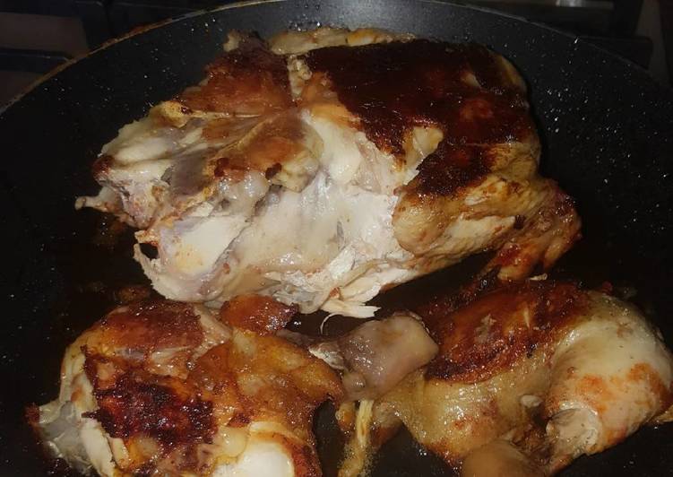 دجاج محمّر بالمقلاة