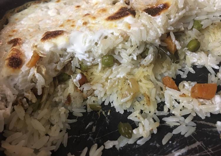 صينية رز بالدجاج والخضار