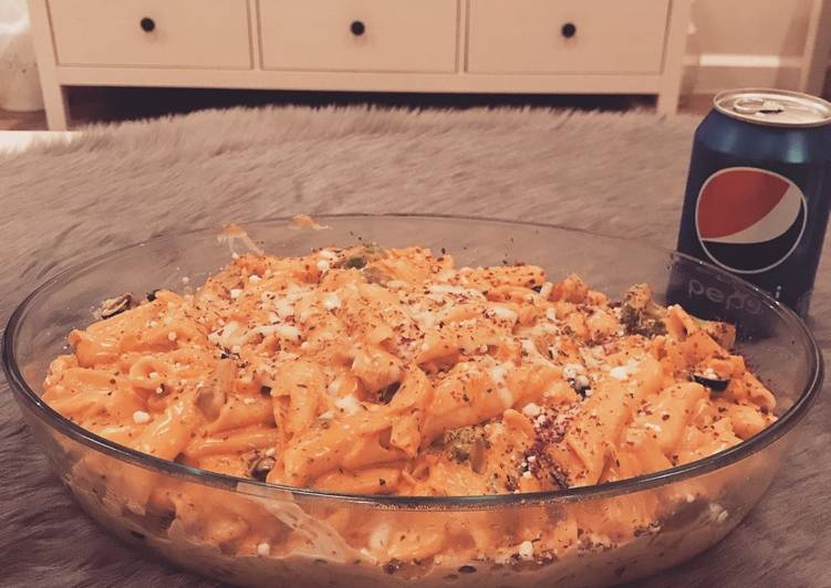 باستا الدجاج بالخضار 😻💙@Heesa_saif