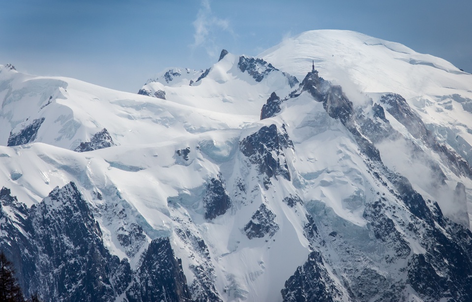 Planète (France) - Haute-Savoie: Il faudra désormais un permis pour grimper sur le Mont-Blanc, devenu la «Cour des miracles»