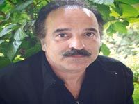 AKLI TADJER, ECRIVAIN                                    'Le charme des gens, c'est le mystère