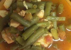 فاصوليا خضرا بالدجاج