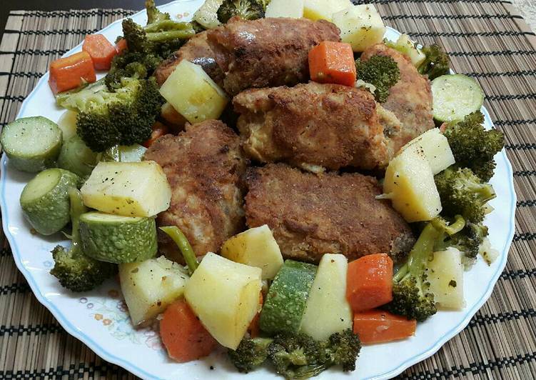 صدور الدجاج المحشية مع خضار