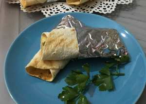 ساندوتش الدجاج 🌯