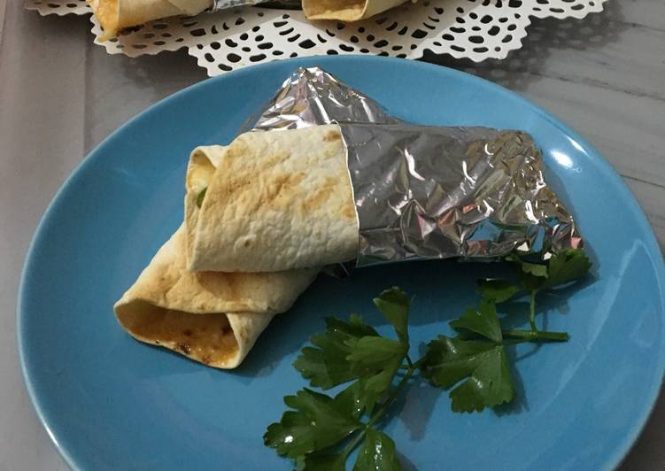 ساندوتش الدجاج 🌯