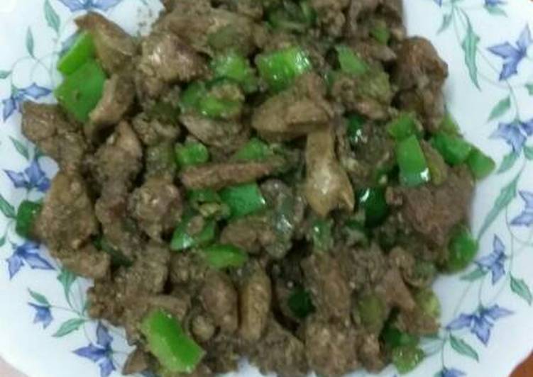 كبدة فراخ على طريقة الكبده الاسكندراني