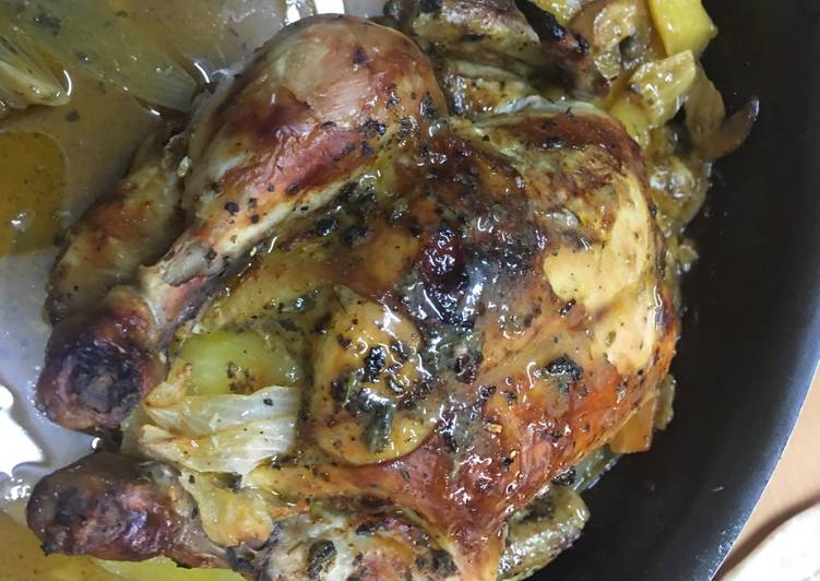 دجاج مشوي بالفرن مع الخضار