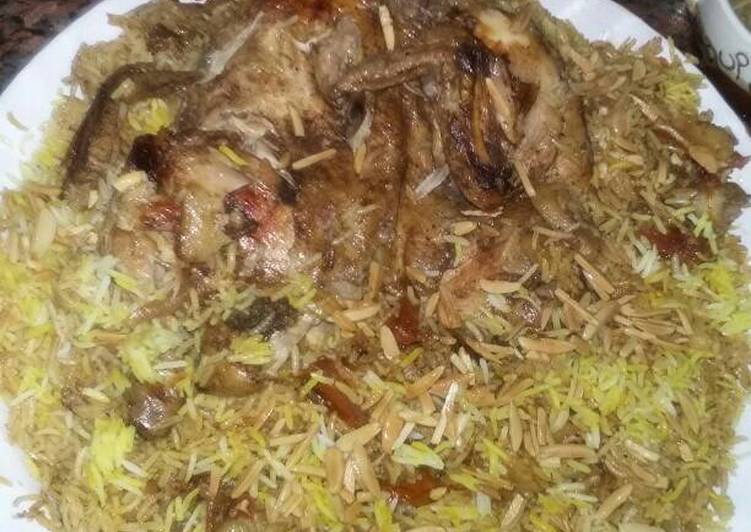 مدفون الدجاج