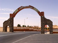 تندوف/ حاسي منير قرية دون خدمات شبكة الهاتف الثابت والنقال وانعدام للبث الإذاعي والتلفزي