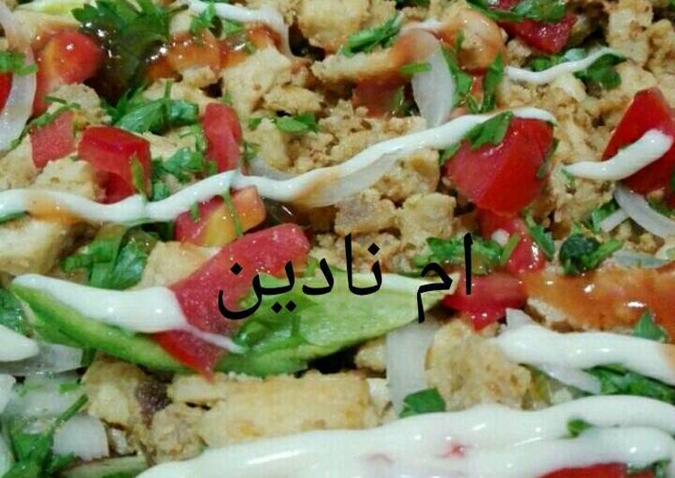 شاورما الدجاج بشكل جديد