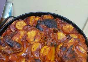صينية دجاج وبطاطا بالفرن
