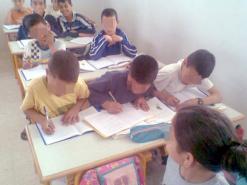 تلاميذ نصف الداخلي يشتكون من التسكع والاكتظاظ يغزو المؤسسات التربوية                                    واقع قطاع التربية بولاية برج بوعريريج