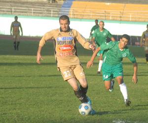 الرائد في مهمة صعبة                                    م. سعيدة