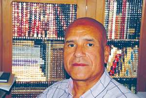 M. Zine Barka, professeur de finances publiques à l’université de Tlemcen et président de l’Association nationale de finances publiques