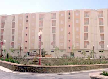 المستفيدون يرفضون تسديد 55 مليار سنتيم قيمة مستحقات الإيجار                                    ديوان الترقية والتسيير العقاري بالشلف..