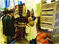 Plus d'une centaine de professionnels présents                                    GHARDAIA, Exposition-vente de tapis
