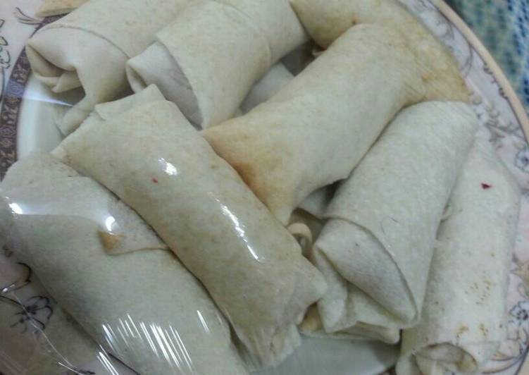 لفائف الدجاج