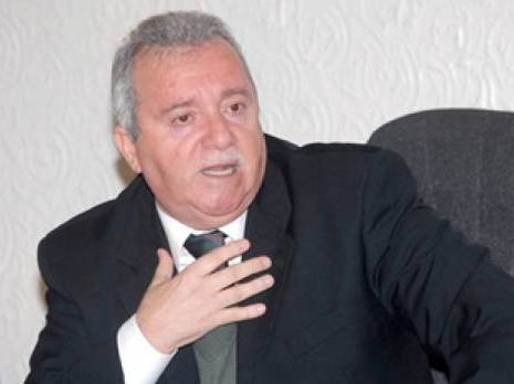 «L'argent est le nerf de la guerre»                                    Ahd 54 exige des indemnités pour les membres de la CNSEL