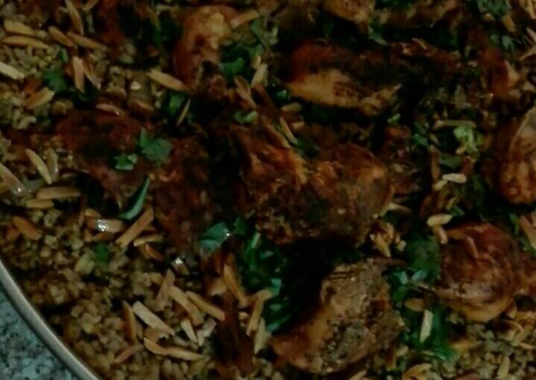 فريكه مع الدجاج المحمر