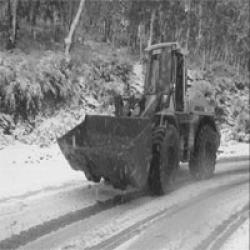 سكان البلديات الجبلية يطالبون بمزيد من العتاد الثقيل                                    جيجل /بغرض الحيلولة دون تكرار ما حدث في العاصفة الثلجية الأخيرة