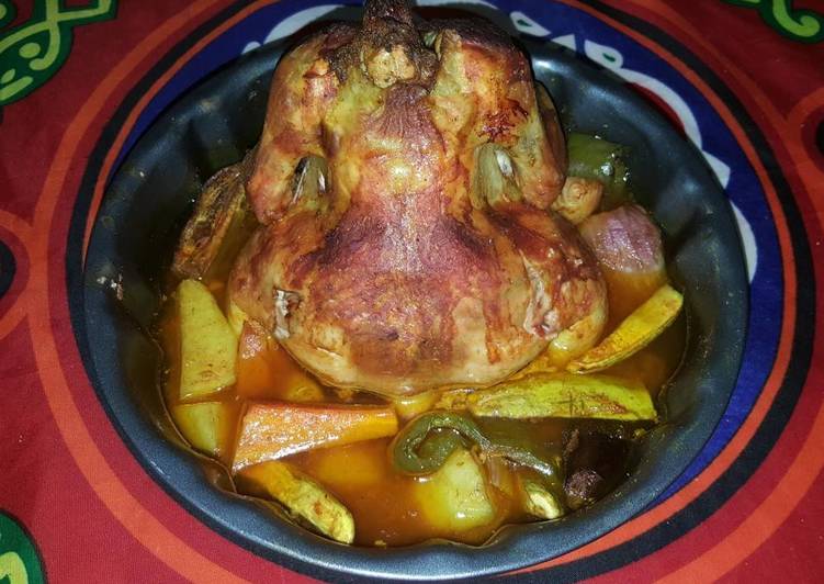 دجاجه مشويه بالخضار 😍