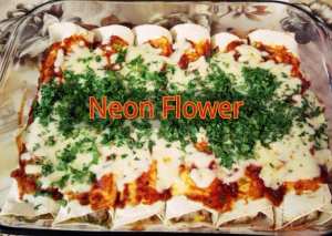 صاج دجاج بالصلصه الحمراء والجبن