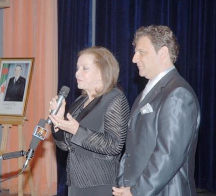 سلوى تحظى بتكريم متميز وسط محبّيها                                    بعد نصف قرن من العطاء